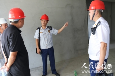 湖北潛江消防部門集中開(kāi)展在建工地消防安全專項(xiàng)檢查