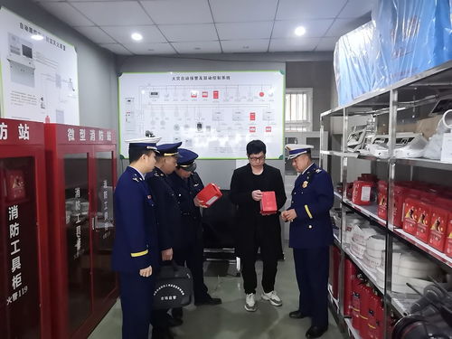 瀘溪縣市場(chǎng)監(jiān)管局聯(lián)合縣消防大隊(duì)開(kāi)展消防產(chǎn)品執(zhí)法檢查